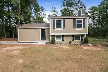 7180 Buck Creek Dr Fairburn, GA 30213